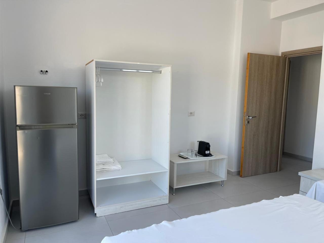 Kristina Bellavista Rooms Sarandë Buitenkant foto