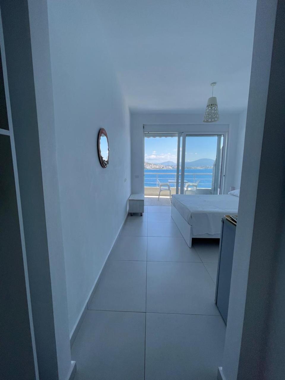 Kristina Bellavista Rooms Sarandë Buitenkant foto