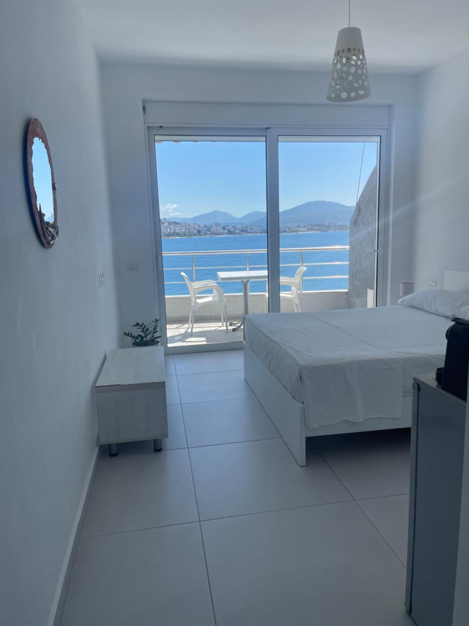 Kristina Bellavista Rooms Sarandë Buitenkant foto